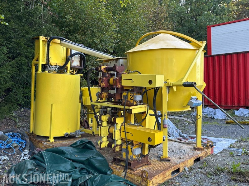 2006 Atlas Copco Injeksjonsplattform - Equipamento de construção: foto 2 2006 Atlas Copco Injeksjonsplattform - Equipamento de construção: foto 2