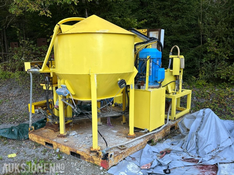 2006 Atlas Copco Injeksjonsplattform - Equipamento de construção: foto 4 2006 Atlas Copco Injeksjonsplattform - Equipamento de construção: foto 4