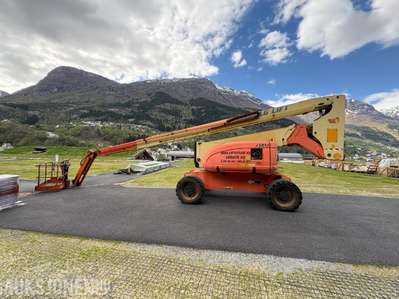 2006 JLG 800AJ - 6 377 timer - Plataforma aérea: foto 1 2006 JLG 800AJ - 6 377 timer - Plataforma aérea: foto 1