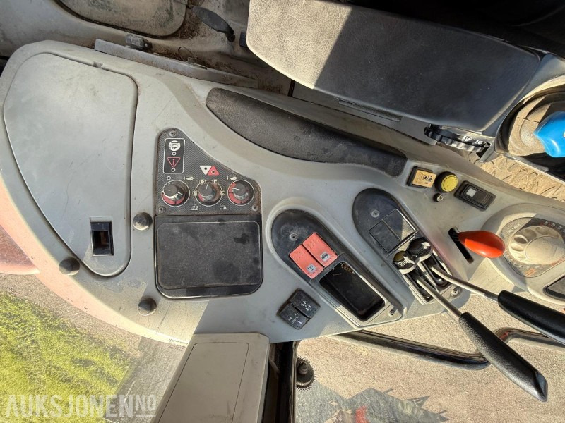 Trator 2006 Massey Ferguson 6480: foto 20