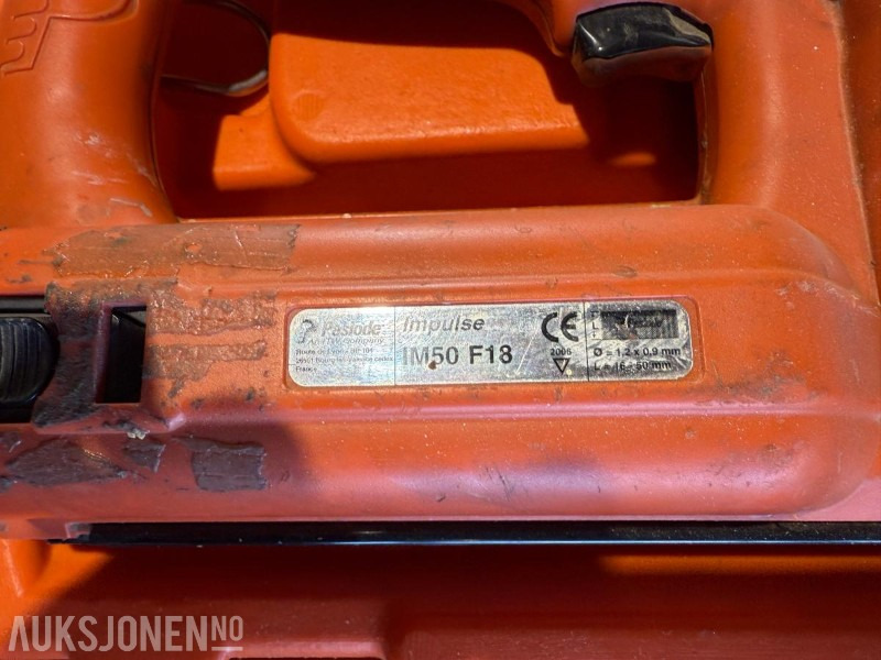 2006 Paslode impulse IM50 F18 gasspistol. - Equipamento de construção: foto 5 2006 Paslode impulse IM50 F18 gasspistol. - Equipamento de construção: foto 5