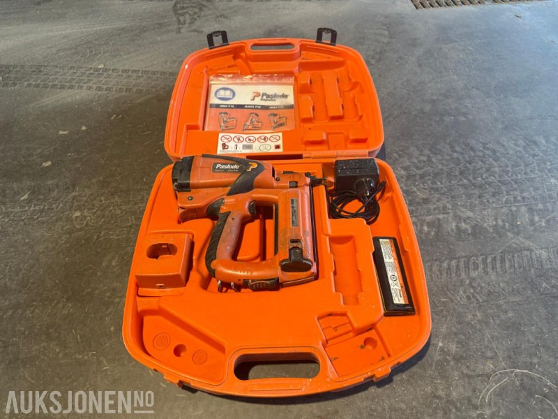 2006 Paslode impulse IM50 F18 gasspistol. - Equipamento de construção: foto 1 2006 Paslode impulse IM50 F18 gasspistol. - Equipamento de construção: foto 1