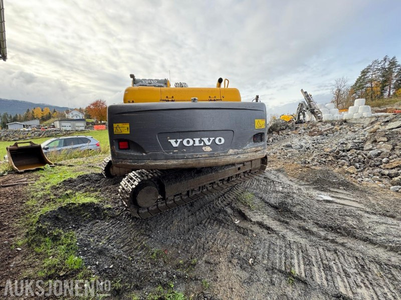 2006 Volvo EC210BLC gravemaskin med tannskuffe - Escavadeira: foto 4 2006 Volvo EC210BLC gravemaskin med tannskuffe - Escavadeira: foto 4
