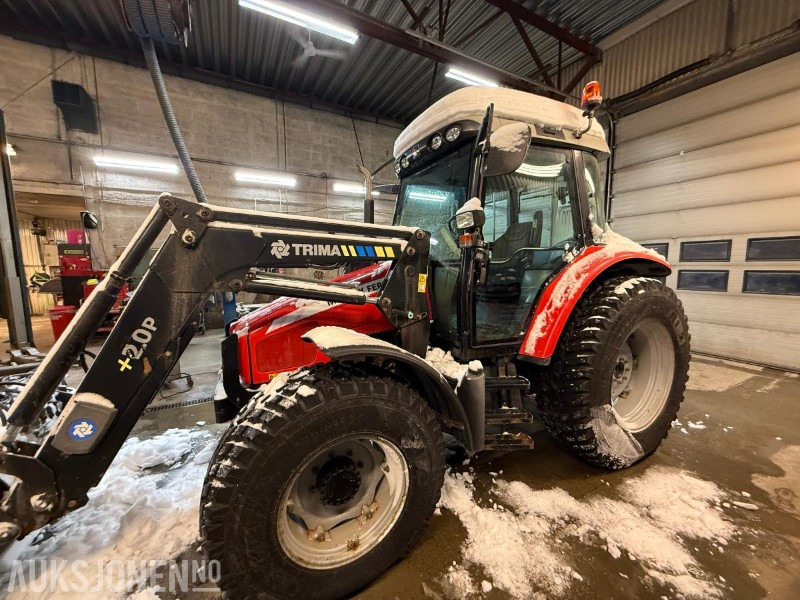 2007 Massey Ferguson 4WD 5455 Traktor - Skuff - Frontlaster - 4325T - Trator: foto 3 2007 Massey Ferguson 4WD 5455 Traktor - Skuff - Frontlaster - 4325T - Trator: foto 3