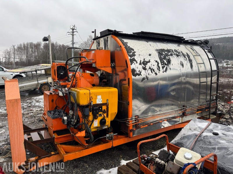 2008 Linnhoff & Henne AWOL 600 støpasfaltkoker - Equipamento de construção: foto 1 2008 Linnhoff & Henne AWOL 600 støpasfaltkoker - Equipamento de construção: foto 1