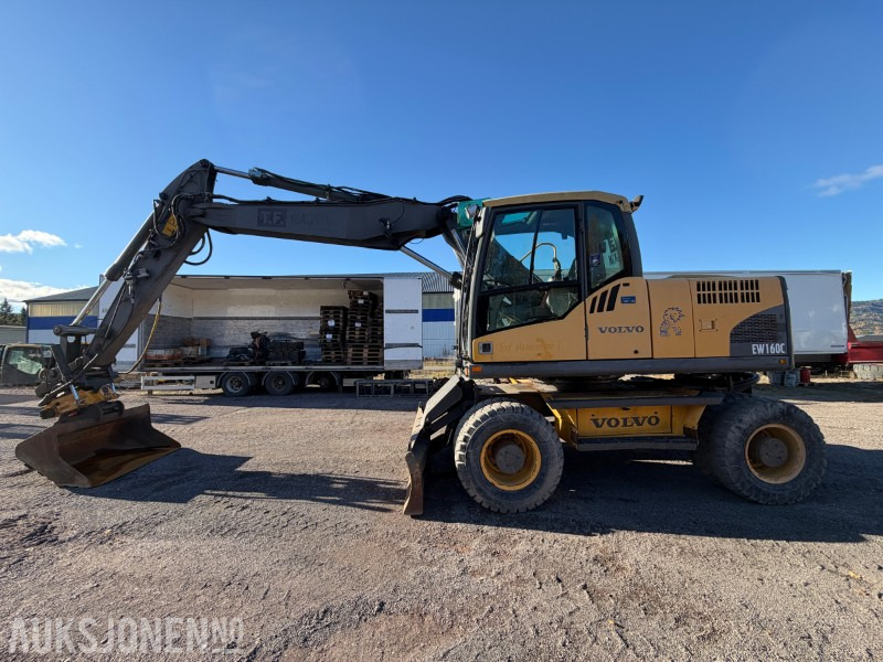 2008 Volvo EW160C Hjulgraver - Pusseskuff - Graveskuff S60 - Tilleggshydraulikk - Engcon tiltrotator - Escavadeira: foto 3 2008 Volvo EW160C Hjulgraver - Pusseskuff - Graveskuff S60 - Tilleggshydraulikk - Engcon tiltrotator - Escavadeira: foto 3