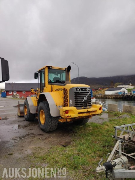 2008 Volvo L70F Hjulaster - 9031 Timer - Pá carregadora de rodas: foto 3 2008 Volvo L70F Hjulaster - 9031 Timer - Pá carregadora de rodas: foto 3