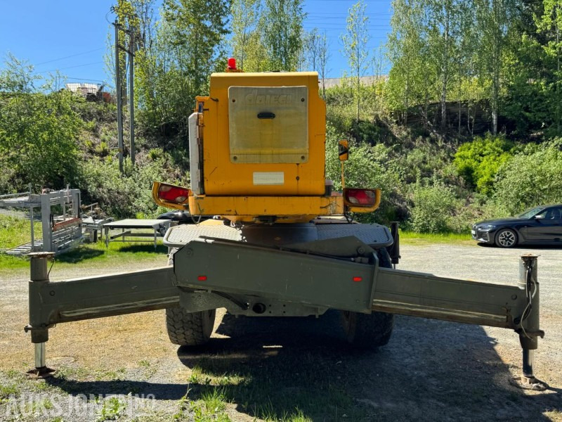 2009 Dieci Pegasus 40.25 rundtomsvingende teleskoptruck med kurv / vinsj / pallegaffler - Empilhador telescópico: foto 4 2009 Dieci Pegasus 40.25 rundtomsvingende teleskoptruck med kurv / vinsj / pallegaffler - Empilhador telescópico: foto 4