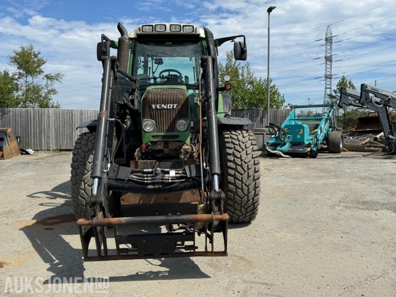 2010 Fendt 412 Vario traktor m/Trima frontlaster –9793 t – V-plog + ekstra hjulsett inkl. - Trator: foto 3 2010 Fendt 412 Vario traktor m/Trima frontlaster –9793 t – V-plog + ekstra hjulsett inkl. - Trator: foto 3