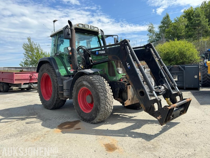2010 Fendt 412 Vario traktor m/Trima frontlaster –9793 t – V-plog + ekstra hjulsett inkl. - Trator: foto 5 2010 Fendt 412 Vario traktor m/Trima frontlaster –9793 t – V-plog + ekstra hjulsett inkl. - Trator: foto 5
