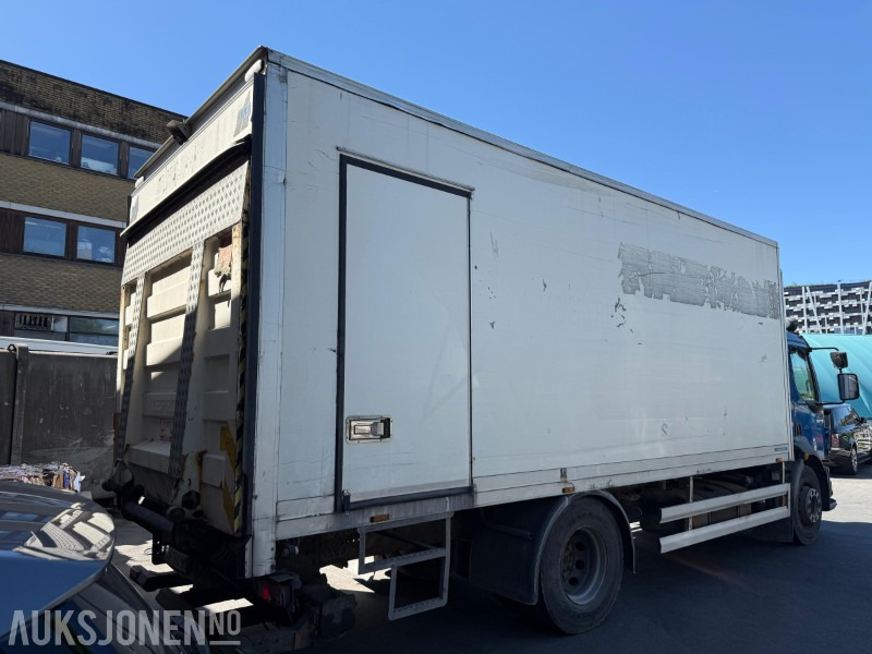 2010 Volvo FL 290 skapbil med kjøleaggregat, baklem, ryggekamera, multiratt - Camião furgão: foto 5 2010 Volvo FL 290 skapbil med kjøleaggregat, baklem, ryggekamera, multiratt - Camião furgão: foto 5
