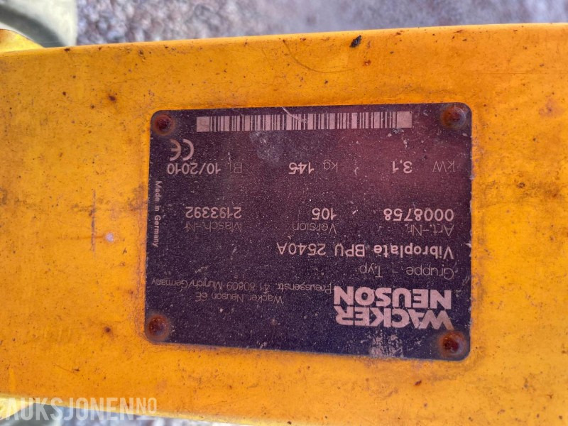 2010 Wacker Neuson 2540 vibroplate - Rolo: foto 4 2010 Wacker Neuson 2540 vibroplate - Rolo: foto 4