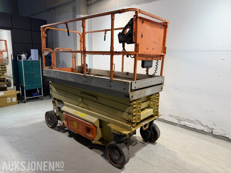 2011 JLG 3246ES Sakselift 11,68 m – 315 timer - Plataforma aérea: foto 2 2011 JLG 3246ES Sakselift 11,68 m – 315 timer - Plataforma aérea: foto 2