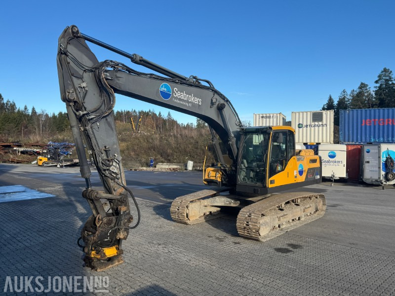 2012 Volvo EC220DL Beltegraver - Gravemaskin - Encon Tiltrotator - Pusseskuffe - Escavadeira: foto 2 2012 Volvo EC220DL Beltegraver - Gravemaskin - Encon Tiltrotator - Pusseskuffe - Escavadeira: foto 2