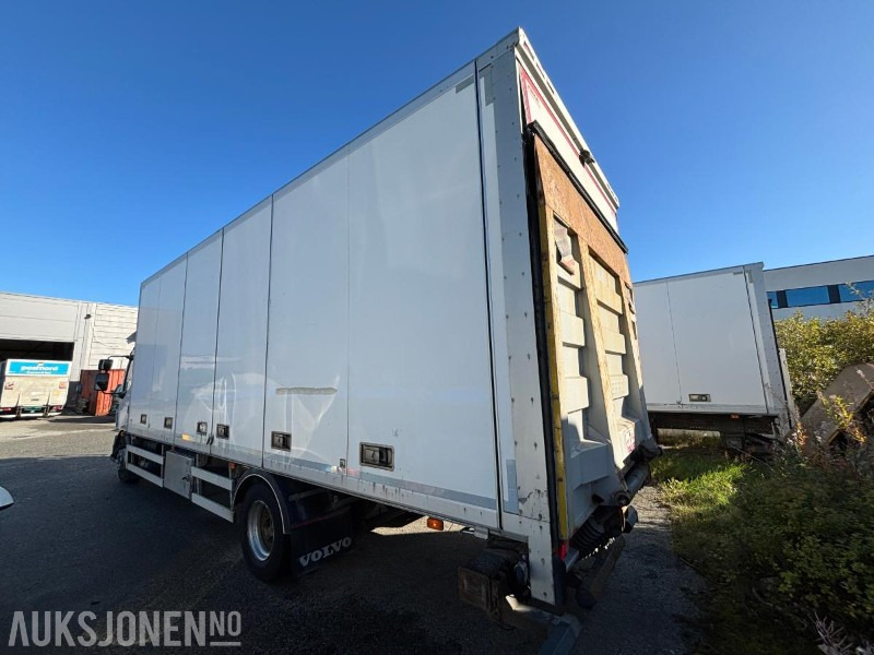 2012 Volvo FL-290 Skapbil med sideåpning og lakløft - Camião furgão: foto 3 2012 Volvo FL-290 Skapbil med sideåpning og lakløft - Camião furgão: foto 3