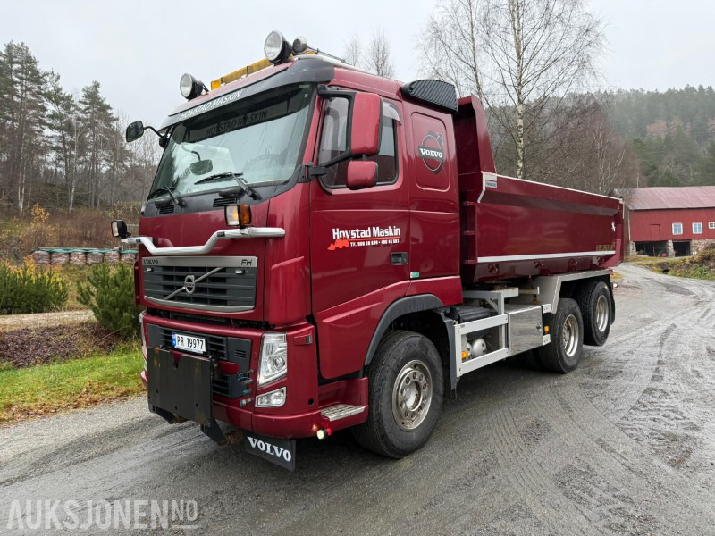 2013 Volvo FH 540 Tippbil / KM 210975 / Løfteboggi / Bladfjærer / Navreduksjon / Maur Kasse – Pen og velholdt - Camião basculante: foto 2 2013 Volvo FH 540 Tippbil / KM 210975 / Løfteboggi / Bladfjærer / Navreduksjon / Maur Kasse – Pen og velholdt - Camião basculante: foto 2