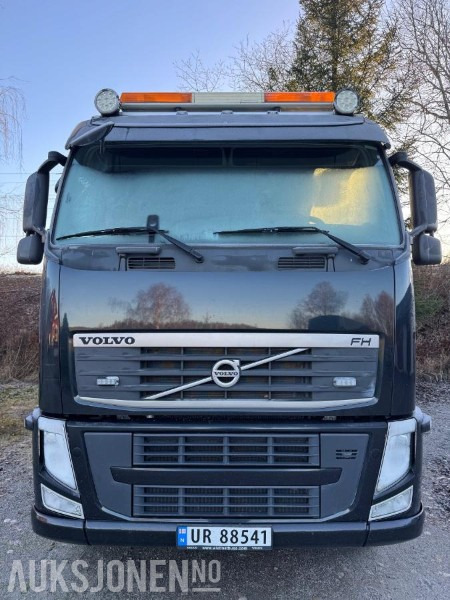 2013 Volvo FH540 6X4 MAUR DUMPER TIPP HYDRAULIKK EU OK 11.2026 - Camião basculante: foto 3 2013 Volvo FH540 6X4 MAUR DUMPER TIPP HYDRAULIKK EU OK 11.2026 - Camião basculante: foto 3