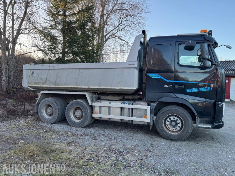 2013 Volvo FH540 6X4 MAUR DUMPER TIPP HYDRAULIKK EU OK 11.2026 - Camião basculante: foto 5 2013 Volvo FH540 6X4 MAUR DUMPER TIPP HYDRAULIKK EU OK 11.2026 - Camião basculante: foto 5