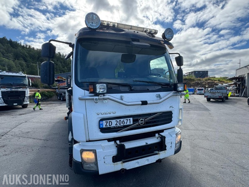 2013 Volvo FL-260 Kranbil - Palfinger - 3 Veis tipp - 277061KM - Camião grua: foto 3 2013 Volvo FL-260 Kranbil - Palfinger - 3 Veis tipp - 277061KM - Camião grua: foto 3