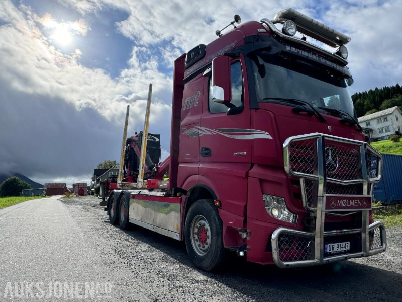 2014 Mercedes-Benz Actros 2663 - 6x4 - Tømmerbil med Palfinger Epsilon Tømmerkran med hytte - Navreduksjon - Camião de transporte de madeira, Camião grua: foto 3 2014 Mercedes-Benz Actros 2663 - 6x4 - Tømmerbil med Palfinger Epsilon Tømmerkran med hytte - Navreduksjon - Camião de transporte de madeira, Camião grua: foto 3