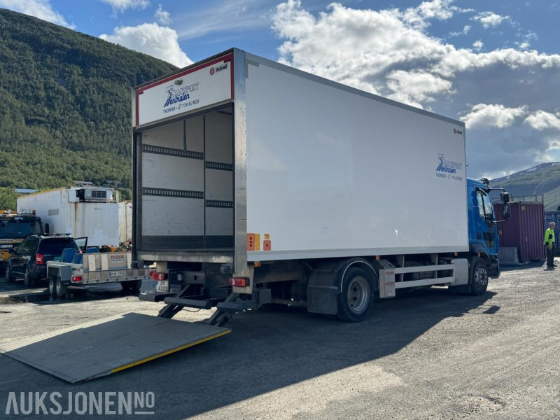 2014 Volvo FL280 4x2 Skapbil - Zepro 2T Bakløft - Varme i skap - Full åpning - Service - 130169KM - Camião furgão: foto 4 2014 Volvo FL280 4x2 Skapbil - Zepro 2T Bakløft - Varme i skap - Full åpning - Service - 130169KM - Camião furgão: foto 4