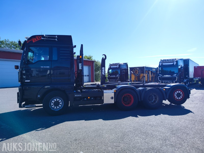 2015 MAN TGX 35.560 Tridem Krokbil m/Brøyteopplegg - Camião polibenne: foto 3 2015 MAN TGX 35.560 Tridem Krokbil m/Brøyteopplegg - Camião polibenne: foto 3