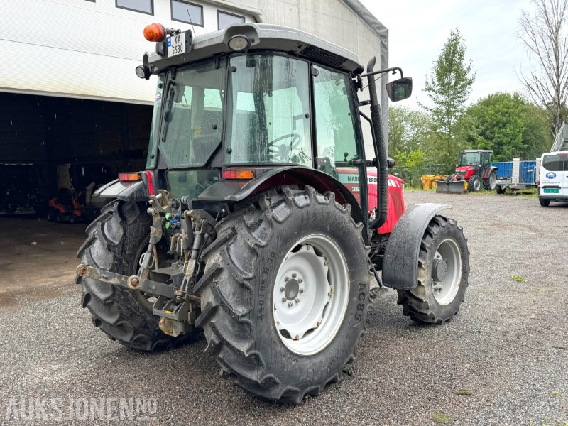 2015 Massey Ferguson 3630 Xtra | fronthydraulikk | krok | PTO 2-seter - Trator: foto 5 2015 Massey Ferguson 3630 Xtra | fronthydraulikk | krok | PTO 2-seter - Trator: foto 5
