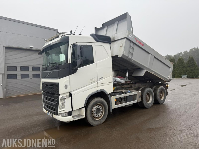 2015 VOLVO FH540 6X4 Euro6 TIPPBIL SERVICEHISTORIKK ZETTERBERG PÅBYGG. - Camião basculante: foto 1 2015 VOLVO FH540 6X4 Euro6 TIPPBIL SERVICEHISTORIKK ZETTERBERG PÅBYGG. - Camião basculante: foto 1
