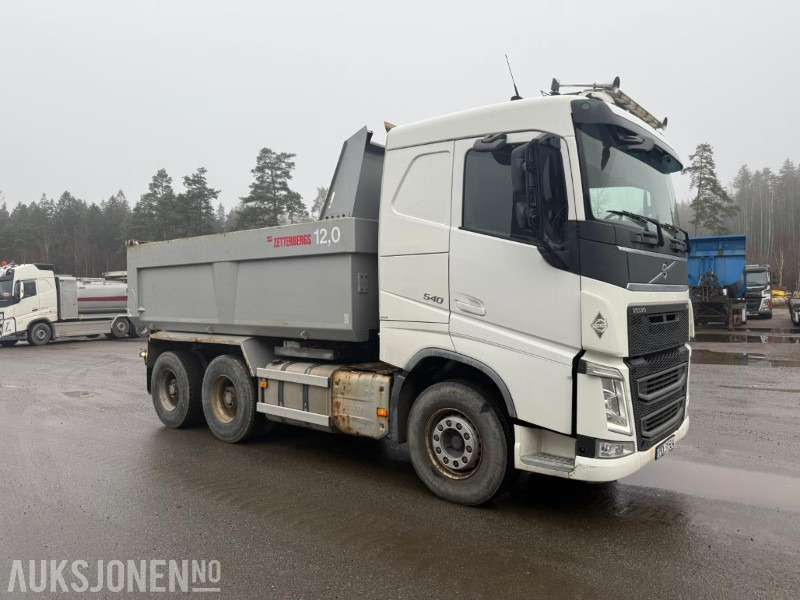 2015 VOLVO FH540 TIPPBIL SERVICEHISTORIKK ZETTERBERG PÅBYGG. - Camião basculante: foto 4 2015 VOLVO FH540 TIPPBIL SERVICEHISTORIKK ZETTERBERG PÅBYGG. - Camião basculante: foto 4