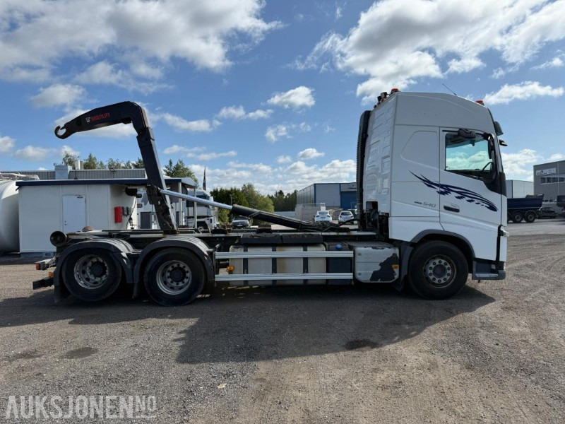 2015 Volvo FH540 KROKBIL M/20T MULTILIFTKROK. - Camião polibenne: foto 4 2015 Volvo FH540 KROKBIL M/20T MULTILIFTKROK. - Camião polibenne: foto 4