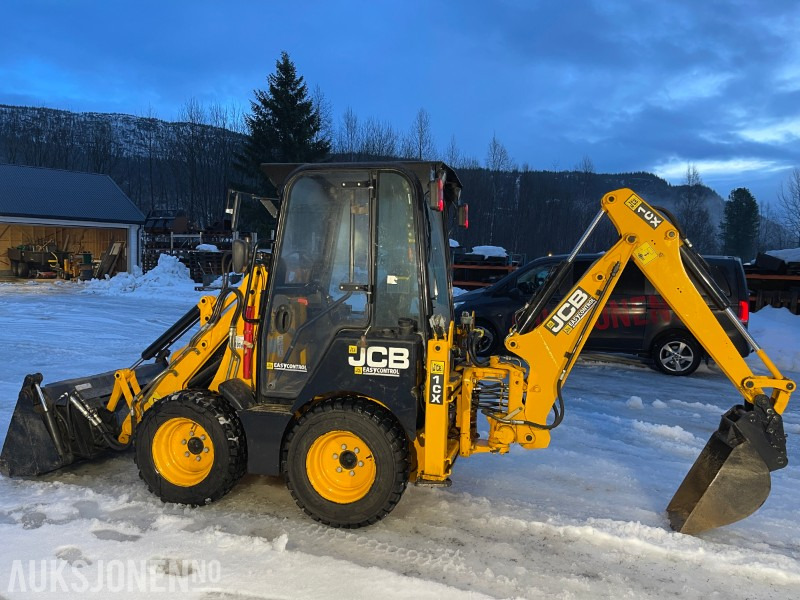 2016 JCB 1CX - Kompakt spakestyrt traktorgraver, med frontlaster og graveaggregat - Retroescavadeira: foto 3 2016 JCB 1CX - Kompakt spakestyrt traktorgraver, med frontlaster og graveaggregat - Retroescavadeira: foto 3