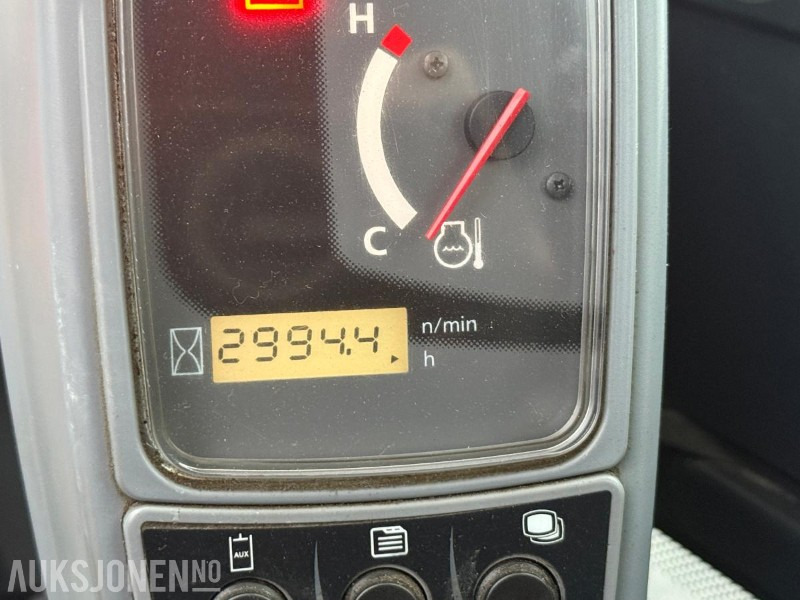 Mini escavadeira 2016 Kubota KX019-4 MINIGRAVER NYE BELTER SERVICEHISTORIKK NY SERVICE 12/25.: foto 23