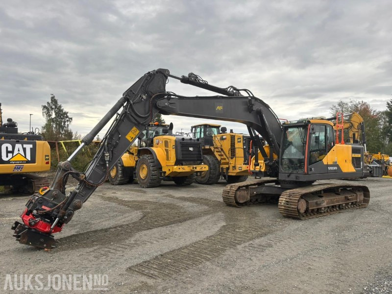 2016 Volvo EC220EL gravemaskin - Escavadeira: foto 2 2016 Volvo EC220EL gravemaskin - Escavadeira: foto 2