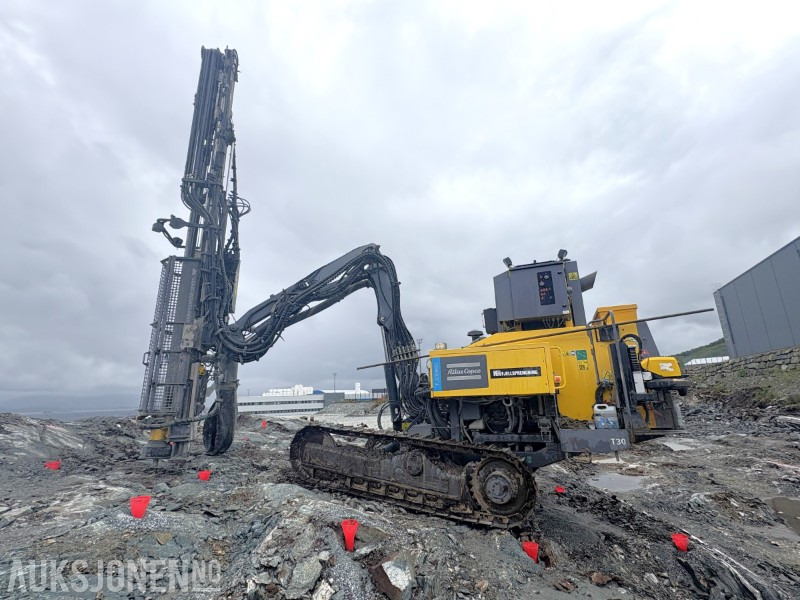 2017 Atlas Copco Flexiroc T30R-03 - 4 574 motortimer - 1 416 hammertimer - Máquina de perfuração: foto 4 2017 Atlas Copco Flexiroc T30R-03 - 4 574 motortimer - 1 416 hammertimer - Máquina de perfuração: foto 4