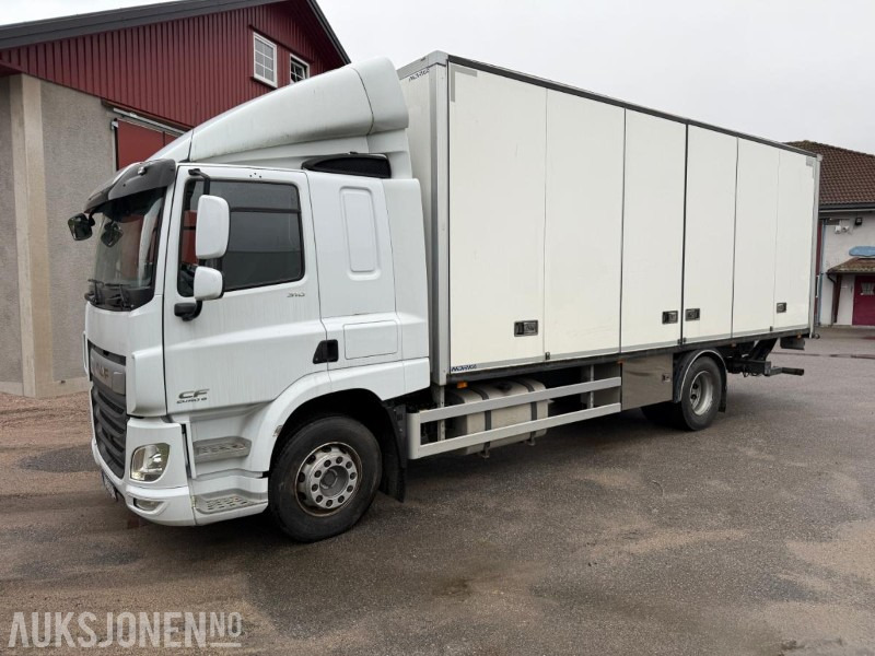 2017 DAF CF 310 SKAPBIL M/FULL SIDEÅPNING 18 PALLER SERVICEHISTORIKK. - Camião furgão: foto 1 2017 DAF CF 310 SKAPBIL M/FULL SIDEÅPNING 18 PALLER SERVICEHISTORIKK. - Camião furgão: foto 1