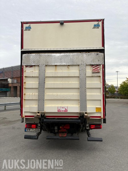 2017 MAN TGX 26.560 6x2 skapbil - kjøl/frys - Camião furgão: foto 5 2017 MAN TGX 26.560 6x2 skapbil - kjøl/frys - Camião furgão: foto 5