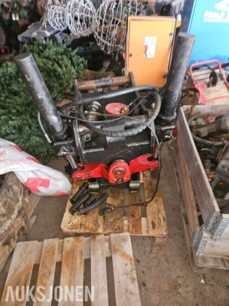 2017 Rototilt R8 - Rep. objekt - Equipamento de construção: foto 1 2017 Rototilt R8 - Rep. objekt - Equipamento de construção: foto 1