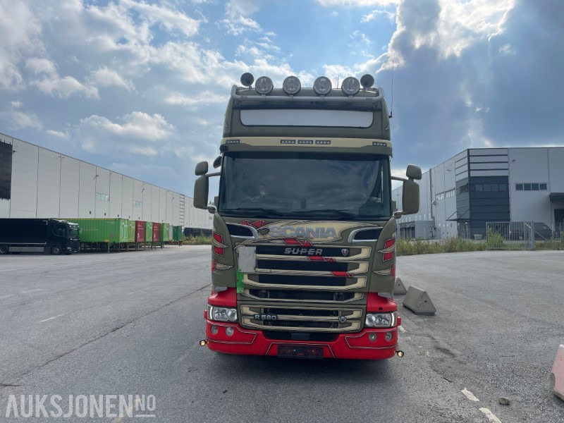 2017 Scania R-580 Ekeriskap m/full sideåpning og 2t bakløfter - Camião furgão: foto 4 2017 Scania R-580 Ekeriskap m/full sideåpning og 2t bakløfter - Camião furgão: foto 4