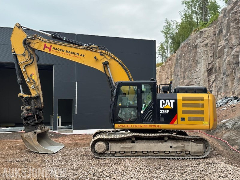 2018 Cat 326FL gravemaskin / 2 skuffer / GPS - Escavadeira: foto 2 2018 Cat 326FL gravemaskin / 2 skuffer / GPS - Escavadeira: foto 2
