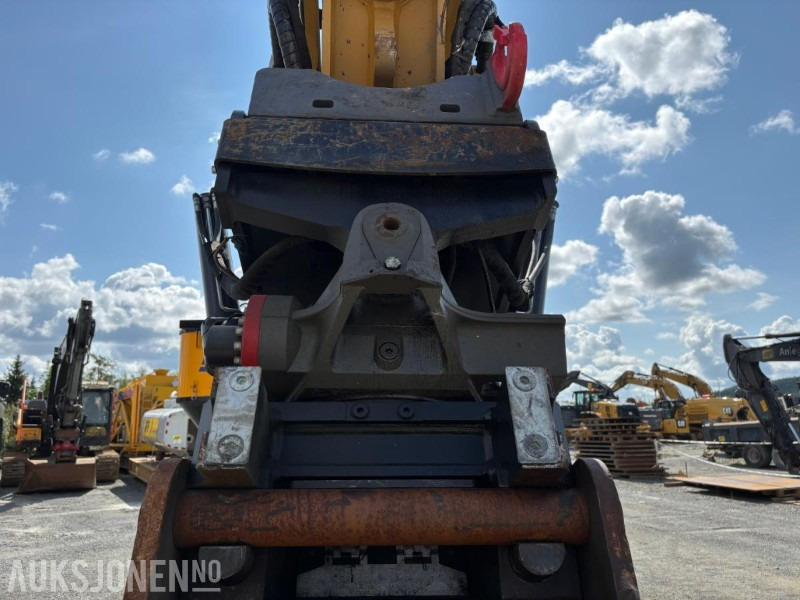 Escavadeira 2018 Cat 330F beltegraver med BORTÅRN: foto 13