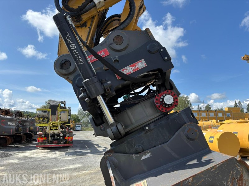 Escavadeira 2018 Cat 330F beltegraver med BORTÅRN: foto 12
