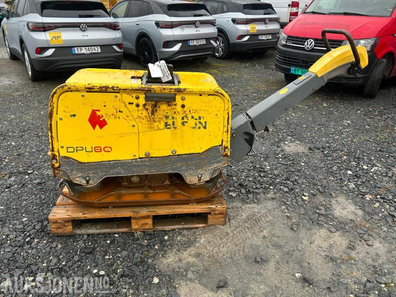 2018 Wacker Neuson Dpu 80 vibroplate - Rolo: foto 1 2018 Wacker Neuson Dpu 80 vibroplate - Rolo: foto 1