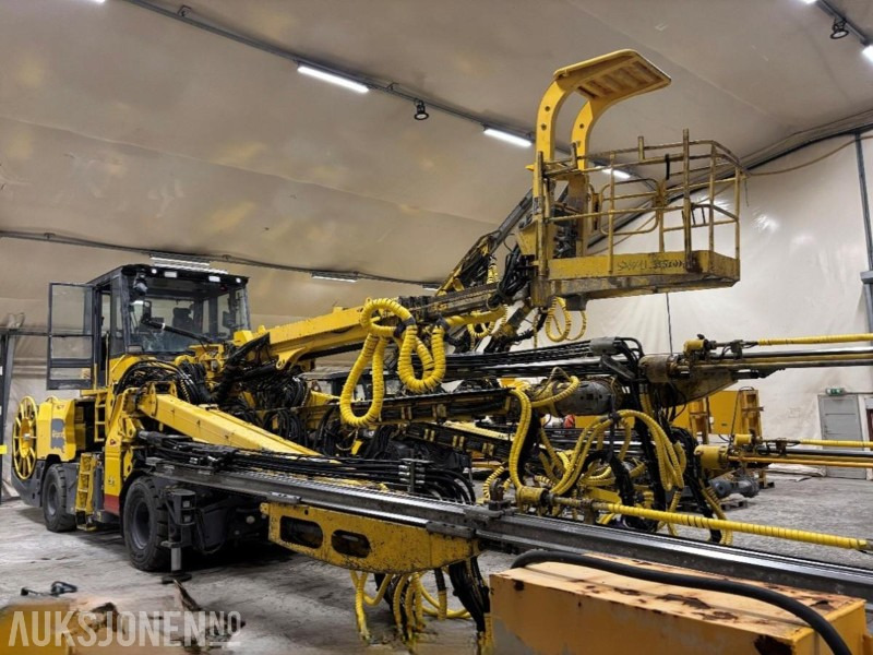 2019 Tunnelrigg Epiroc Boomer XE3 C - Máquina de perfuração: foto 5 2019 Tunnelrigg Epiroc Boomer XE3 C - Máquina de perfuração: foto 5