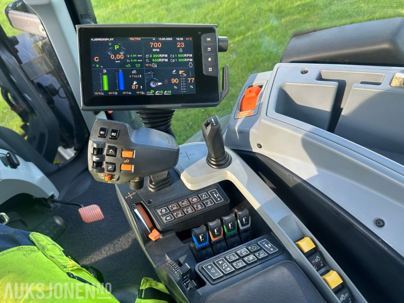 2019 Valtra N174 med frontlaster og mye utstyr - Trator: foto 5 2019 Valtra N174 med frontlaster og mye utstyr - Trator: foto 5
