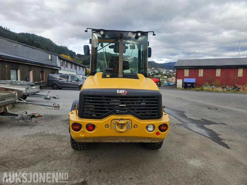 2020 Cat 908M 1.3m3 Skuffe. Pallegaffel - Pá carregadora de rodas: foto 4 2020 Cat 908M 1.3m3 Skuffe. Pallegaffel - Pá carregadora de rodas: foto 4