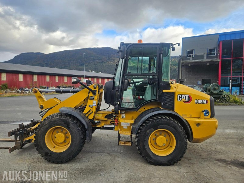 2020 Cat 908M 1.3m3 Skuffe. Pallegaffel - Pá carregadora de rodas: foto 2 2020 Cat 908M 1.3m3 Skuffe. Pallegaffel - Pá carregadora de rodas: foto 2