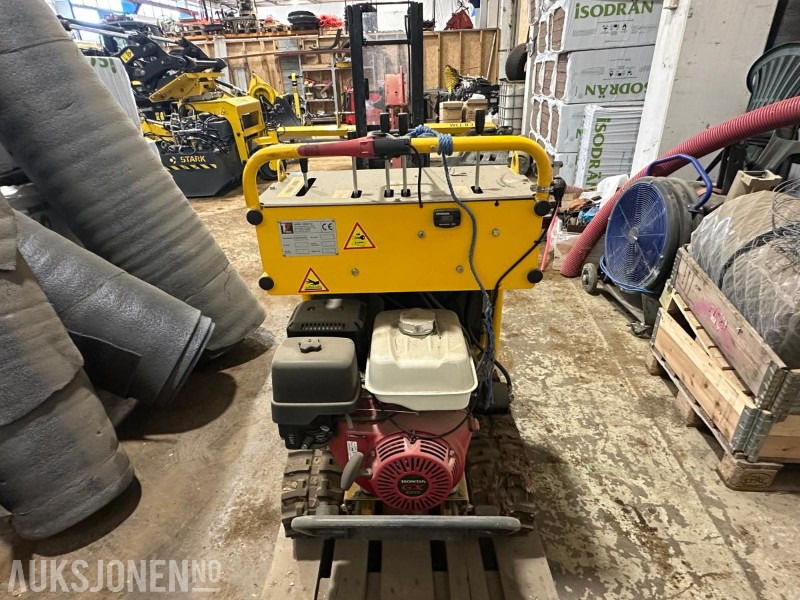 2020 Gabin MAK A-Traction - Beltegående kjedegraver med ståplate - Gått 10 timer - Equipamento de construção: foto 3 2020 Gabin MAK A-Traction - Beltegående kjedegraver med ståplate - Gått 10 timer - Equipamento de construção: foto 3