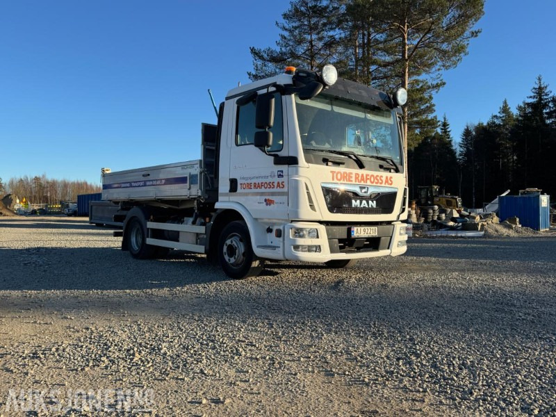 2020 MAN TGL 8.220 4x2 Tippbil, Meiller 3-veis Tipp, Servicehistorikk, Automat, Webasto, 78 514 km - Camião basculante: foto 3 2020 MAN TGL 8.220 4x2 Tippbil, Meiller 3-veis Tipp, Servicehistorikk, Automat, Webasto, 78 514 km - Camião basculante: foto 3
