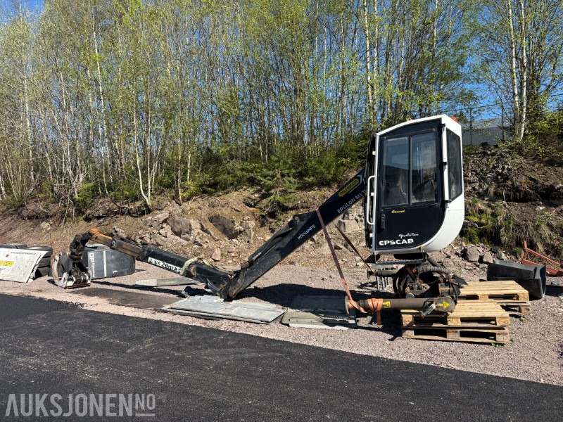 2020 Palfinger Epsilon M121L83 Tømmerkran med kontroller - 20 m - Guindaste: foto 1 2020 Palfinger Epsilon M121L83 Tømmerkran med kontroller - 20 m - Guindaste: foto 1