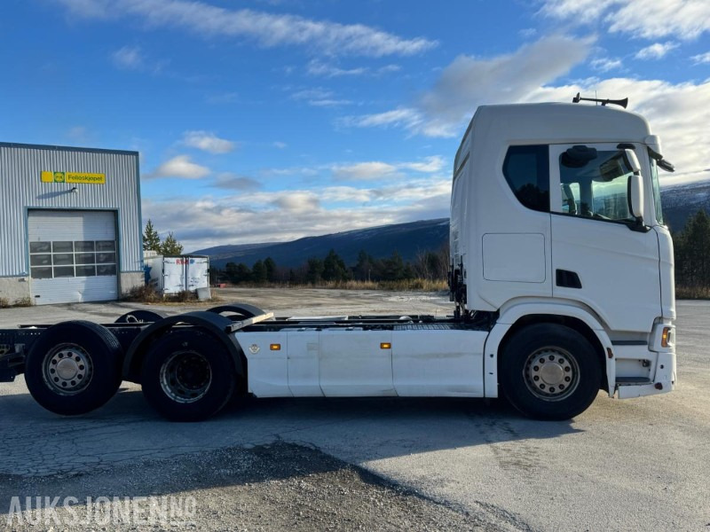 2020 Scania R580 CHASSIS, V8, EURO 6, SVING AKSEL 3, DIESELVARMER, - Camião chassi: foto 5 2020 Scania R580 CHASSIS, V8, EURO 6, SVING AKSEL 3, DIESELVARMER, - Camião chassi: foto 5